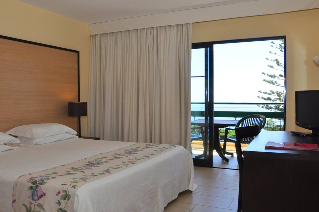 Dom Pedro Garajau Hotel Canico  Ngoại thất bức ảnh